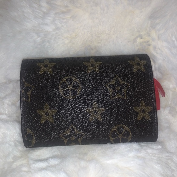 👛Small Wallet 👛 - Picture 2 of 4